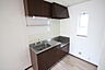 キッチン：※別部屋の写真です