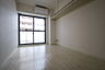 リビング/ダイニング：※別部屋の写真です