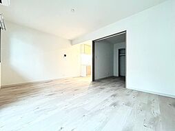 ラ・ローザII 1階1Kのリビング/ダイニング