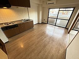 プラティーク川島 4階2LDKのリビング/ダイニング