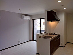 SPRING　AOSAKI 3階1LDKのリビング/ダイニング