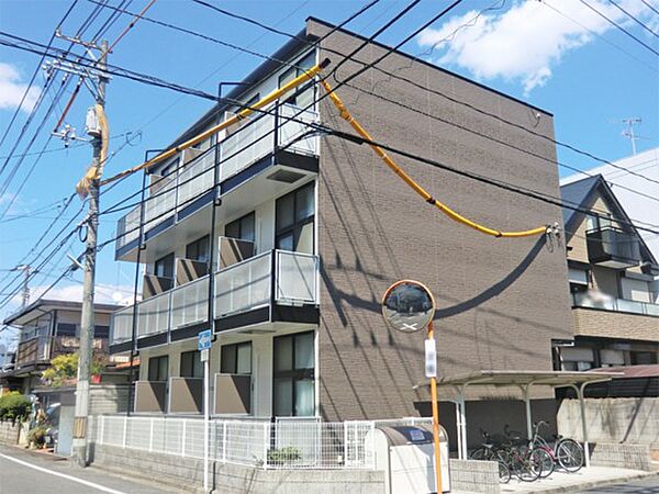 レオパレスメルベーユ ｜広島県広島市中区西川口町(賃貸マンション1K・2階・19.87㎡)の写真 その1