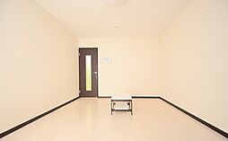 レオネクストプランドール 2階1Kのリビング/ダイニング