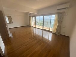 ロイヤルハイツ一茶苑 2階3LDKのリビング/ダイニング