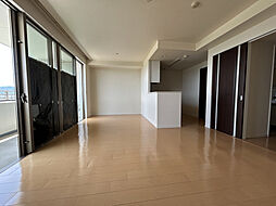 ファーストレジデンス紙屋町 13階3LDKのリビング/ダイニング