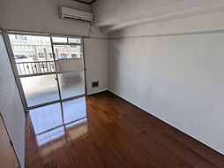 第5シモビル 5階1DKのリビング/ダイニング