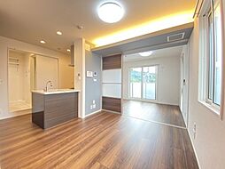 ラルーチェCD　D棟 3階1LDKのリビング/ダイニング