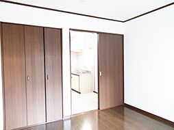 サマックスアコールグラン 2階1Kのリビング/ダイニング