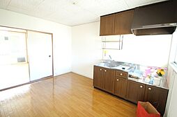 プレジール久保 2階2DKのリビング/ダイニング