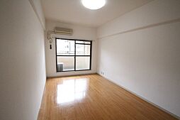 コンフォートNビル 3階1Kのリビング/ダイニング