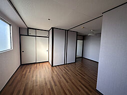 出島ビル 4階2LDKのリビング/ダイニング