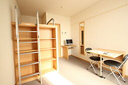 レオパレスArcadia　A 4階1Kのリビング/ダイニング