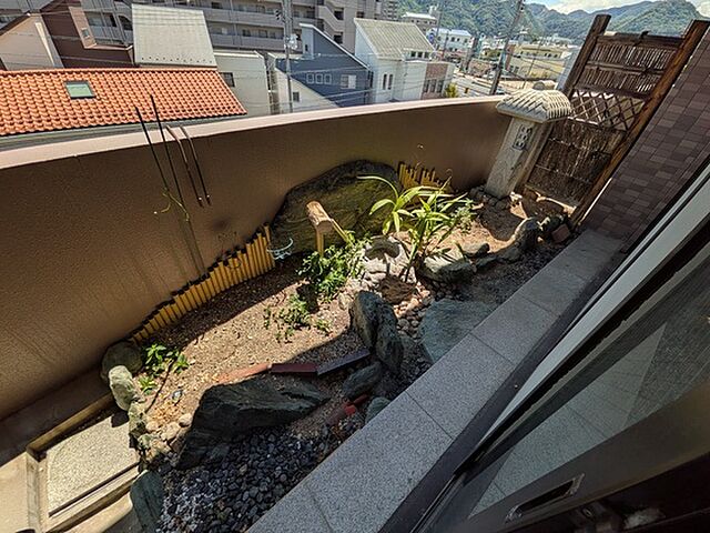 バルコニー