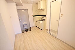 田村ビル 205 2階1DKのリビング/ダイニング