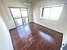 リビング/ダイニング：※別部屋の写真です