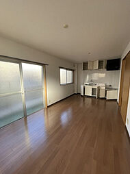 鳴戸ビル 4階1LDKのリビング/ダイニング