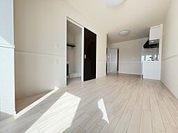 パーチェ 2階1LDKのリビング/ダイニング