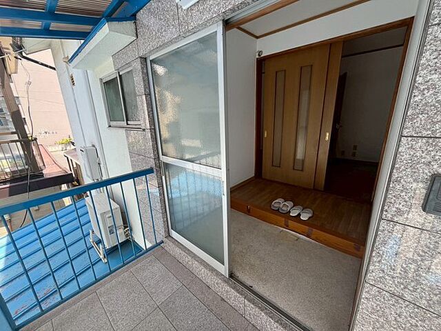 玄関