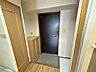 玄関：※別部屋の写真です
