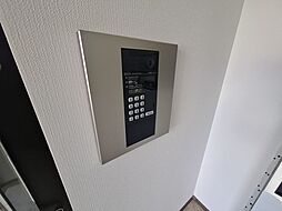 5 / 8