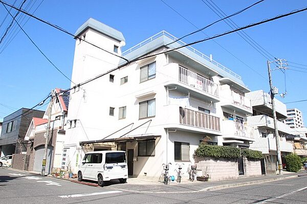 住岡ビル ｜広島県広島市中区白島北町(賃貸アパート2DK・3階・42.80㎡)の写真 その1