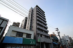 広島県広島市中区舟入本町（賃貸マンション2LDK・10階・51.00㎡） その1