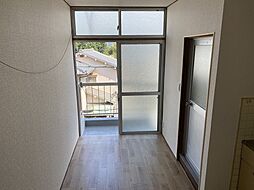 新栄ハイム 3階2DKのリビング/ダイニング