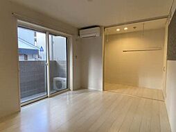 シャトル不動院前 1階1LDKのリビング/ダイニング