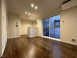 メゾンエクセラン 2階1LDKのリビング/ダイニング