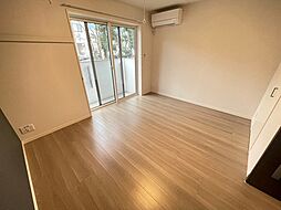 シャーメゾンプレシャス祇園 1階1Kのリビング/ダイニング