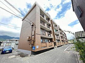 広島県広島市佐伯区三宅4丁目（賃貸マンション2LDK・1階・55.09㎡） その1