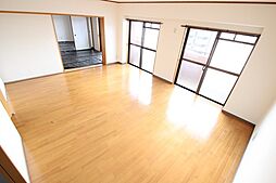 コンフォート宝町 10階5LDKのリビング/ダイニング