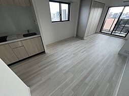 Ｓ−ＲＥＳＩＤＥＮＣＥ空港通りａｗｅｓｏｍｅ 11階1LDKのリビング/ダイニング