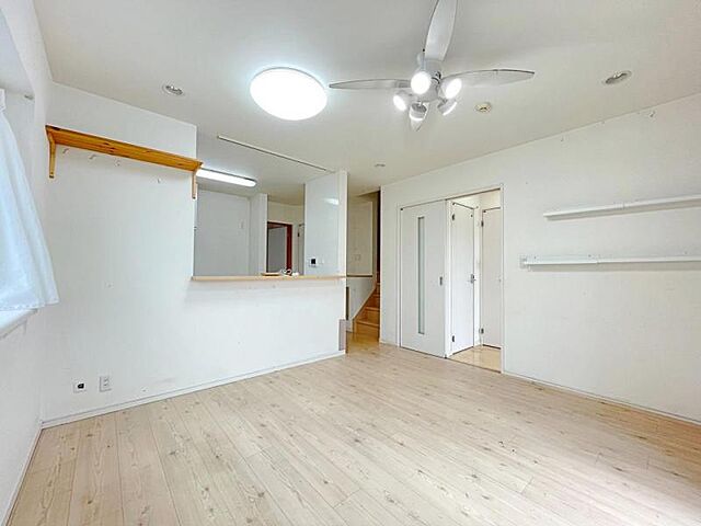 リビング/ダイニング 日野市日野台5丁目