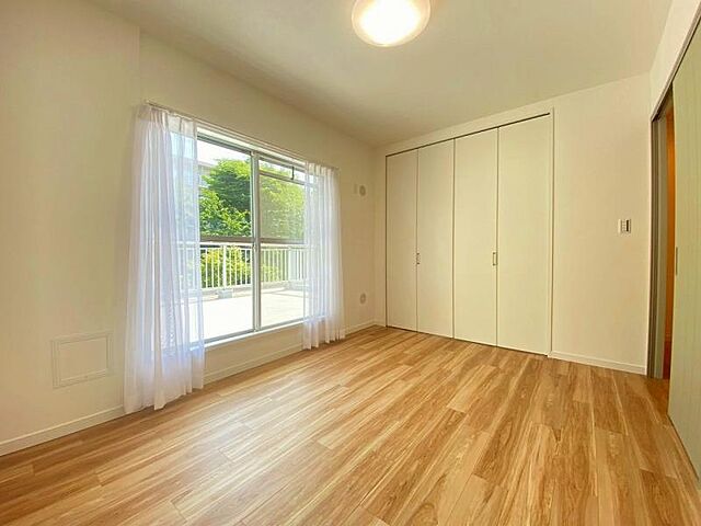 室内 グリーンメゾン南大沢　13-17号棟 1階/-