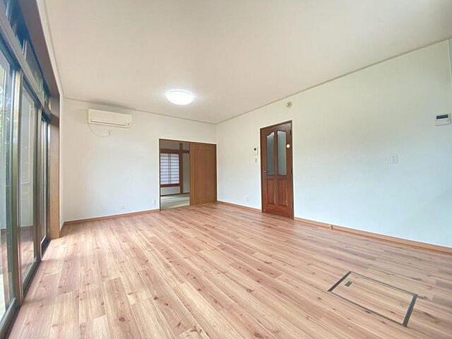 リビング/ダイニング 八王子市緑町