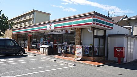 セブンイレブン豊橋北山町店（370m）