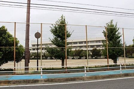 中野小学校(1200m)