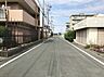 外観：前面道路