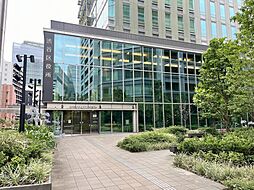 渋谷区役所に隣接しています