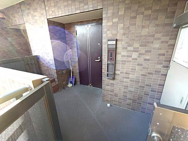 玄関 ナビウス根岸参丁目 11階/-