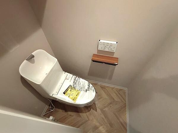 トイレを拡大表示