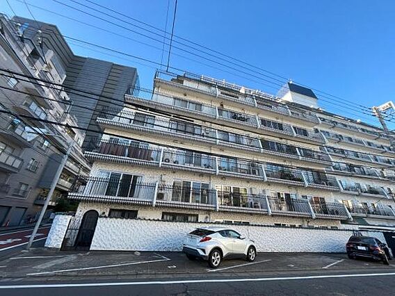 渋谷駅徒歩約1...