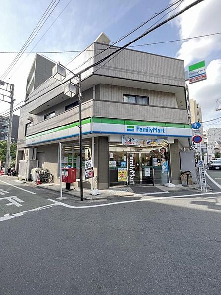 ファミリーマート 四谷若葉店（166ｍ）