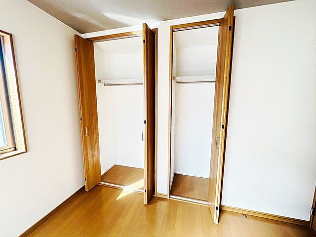 収納 尼崎市塚口本町3丁目