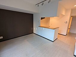 ラフィネ桑園 401 4階2LDKのリビング/ダイニング