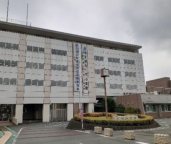 画像28:役所「伊勢崎市役所まで1730m」