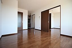 グリーンコート A201 2階2LDKのリビング/ダイニング