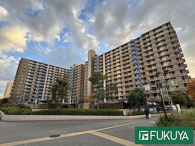 外観 ティーズガーデン 6階/-