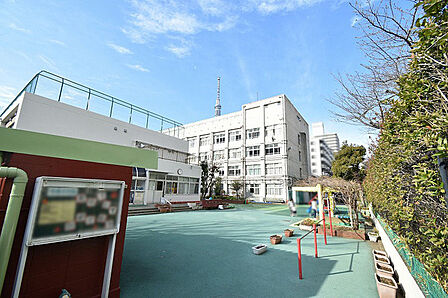墨田区立柳島小学校